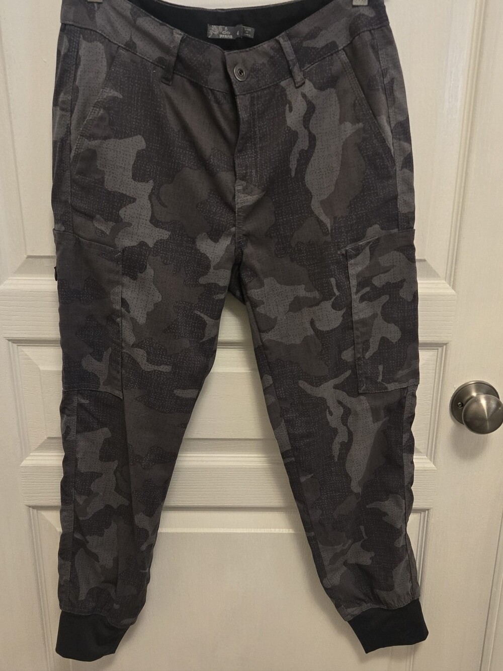 PRANA Joggers Size 4